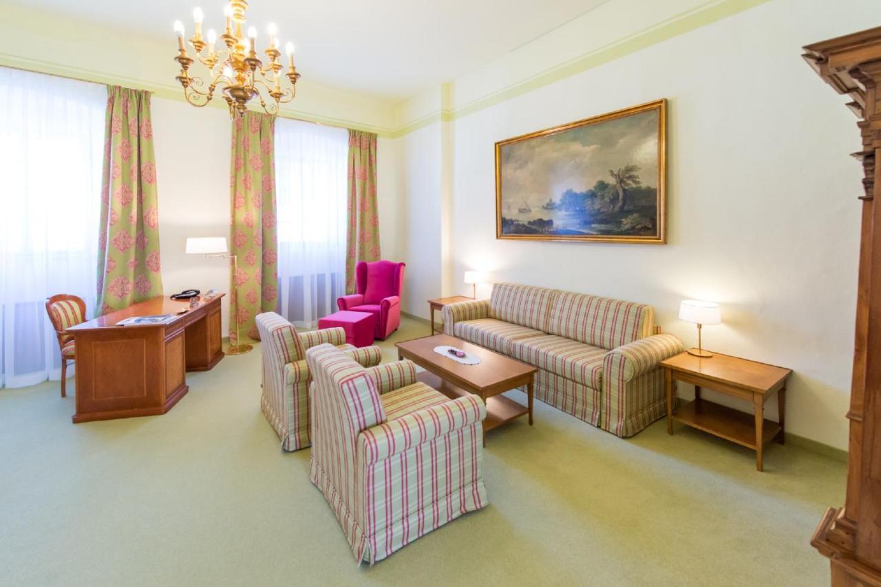 Hotel Kartause Gaming Buitenkant foto