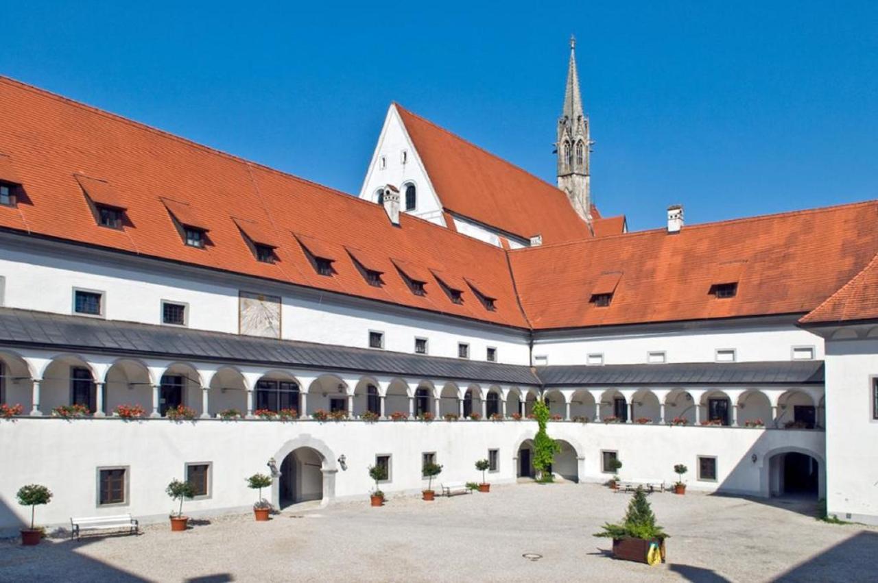 Hotel Kartause Gaming Buitenkant foto